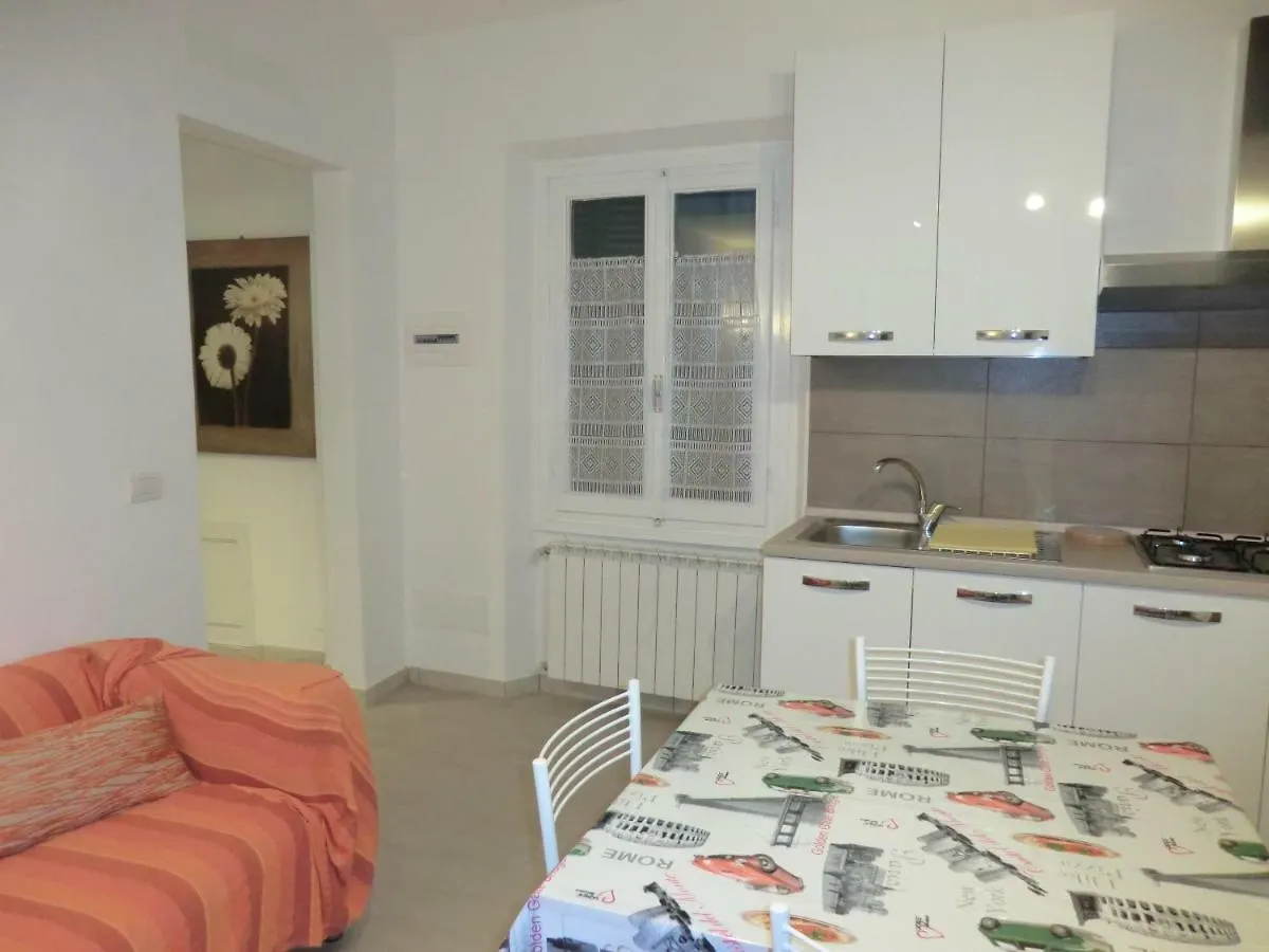 Apartment Vasco Pratolini Home Florence Italy