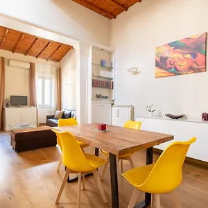  Apartment Modern, Bright Near Boboli Gardens & Santo Spirito - Homeunity
