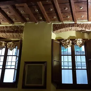  Apartment Borgo Pinti House
